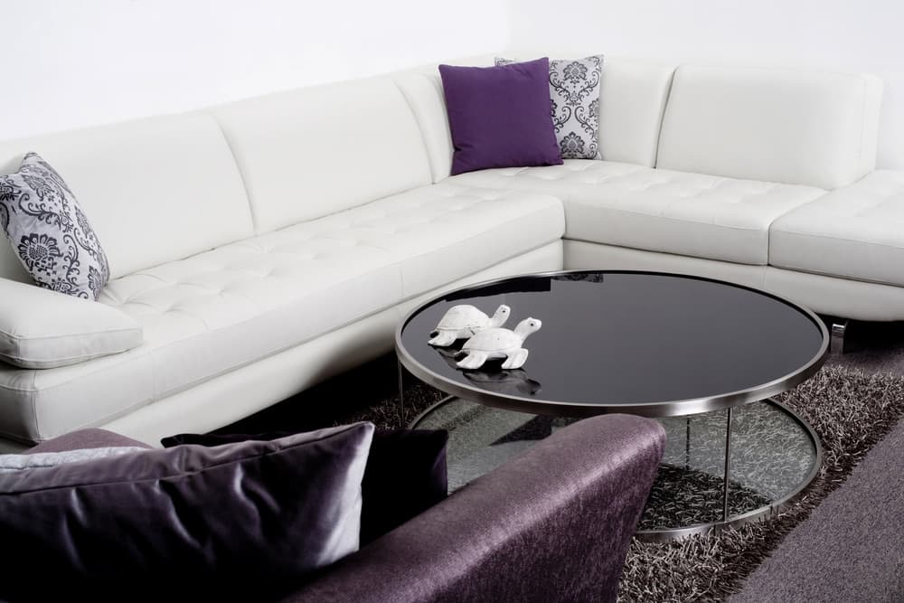 4 Reasons Interior Designers Love Glass Table Tops