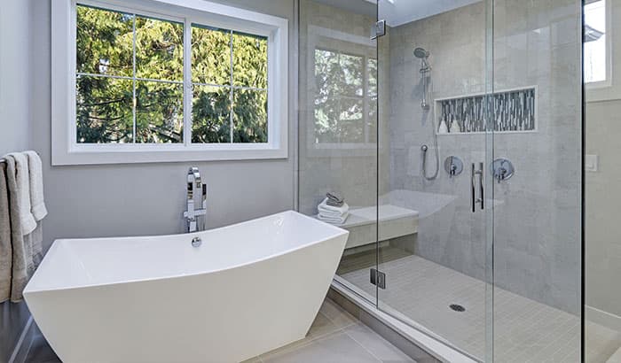 How to Use Glass in Your Bathroom Regardless of its Design Aesthetic?