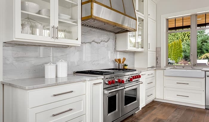 Tips for Styling the Glass Cabinets in Your Kitchen